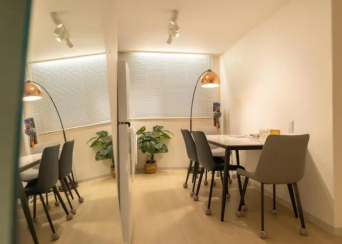 Apartment 3mins Cozy Daeheung *