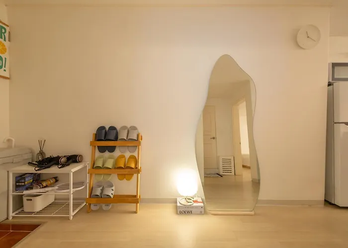 3mins Cozy Daeheung Apartment