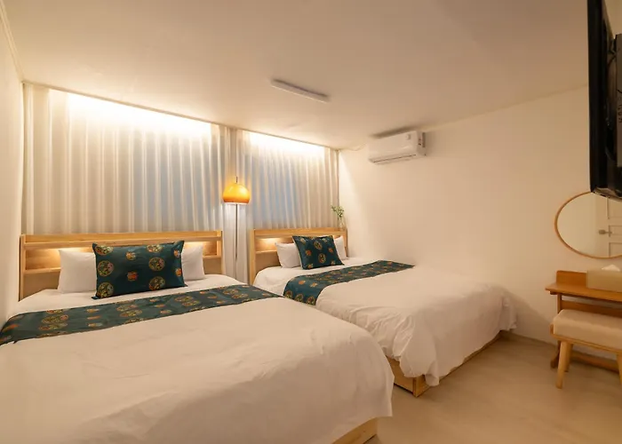 3mins Cozy Daeheung * Seoul